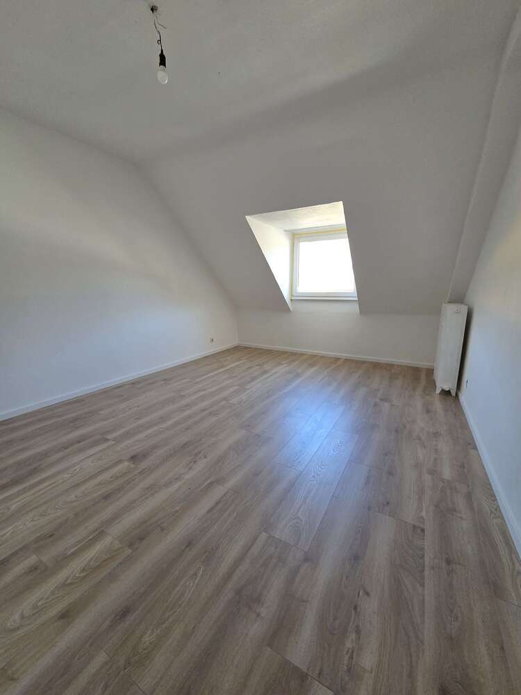 Wohnung zum Mieten in Duisburg 755 € 105 m²