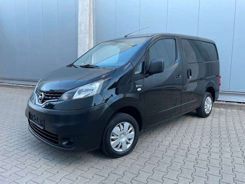 NV200
