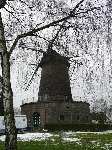 Wohnung in Duisburg-Bergheim zu vermieten 4 zimmer
