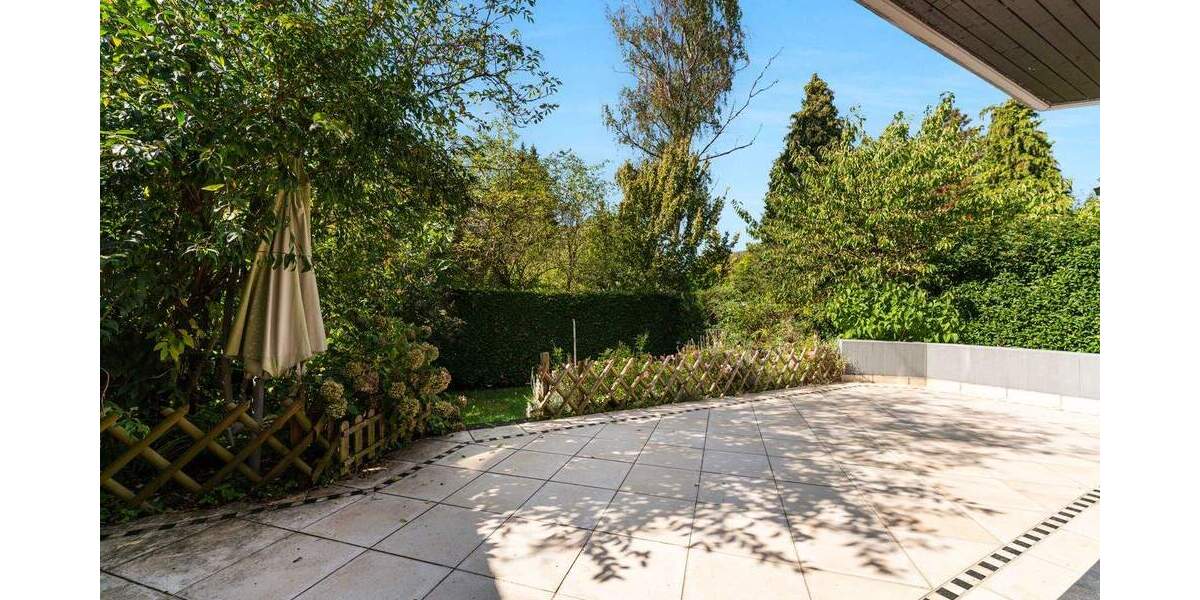 Doppelhaushälfte im Dreikönigsviertel - Stil, Ruhe & Raum für höchste Familienansprüche 5 zimmer