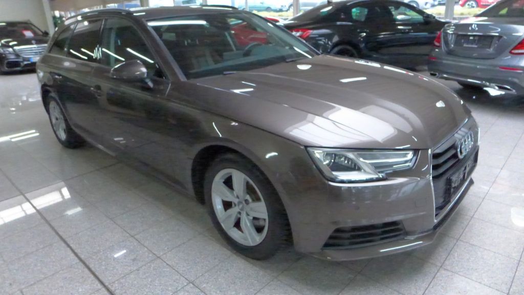 Audi A4 156.090 km 12.990 &euro; Hattingen (bei Bochum) 45527