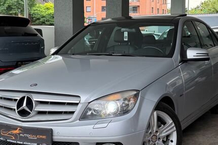 Mercedes-Benz C 250 204.000 km 9.900 &euro; Düsseldorf 40229