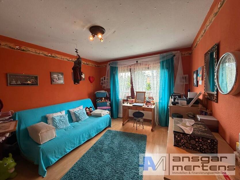 (M)EIN Familiendomizil in Neuss-Vogelsang Raumwunder auf 4 Ebenen mit Garten & Garage 6 zimmer