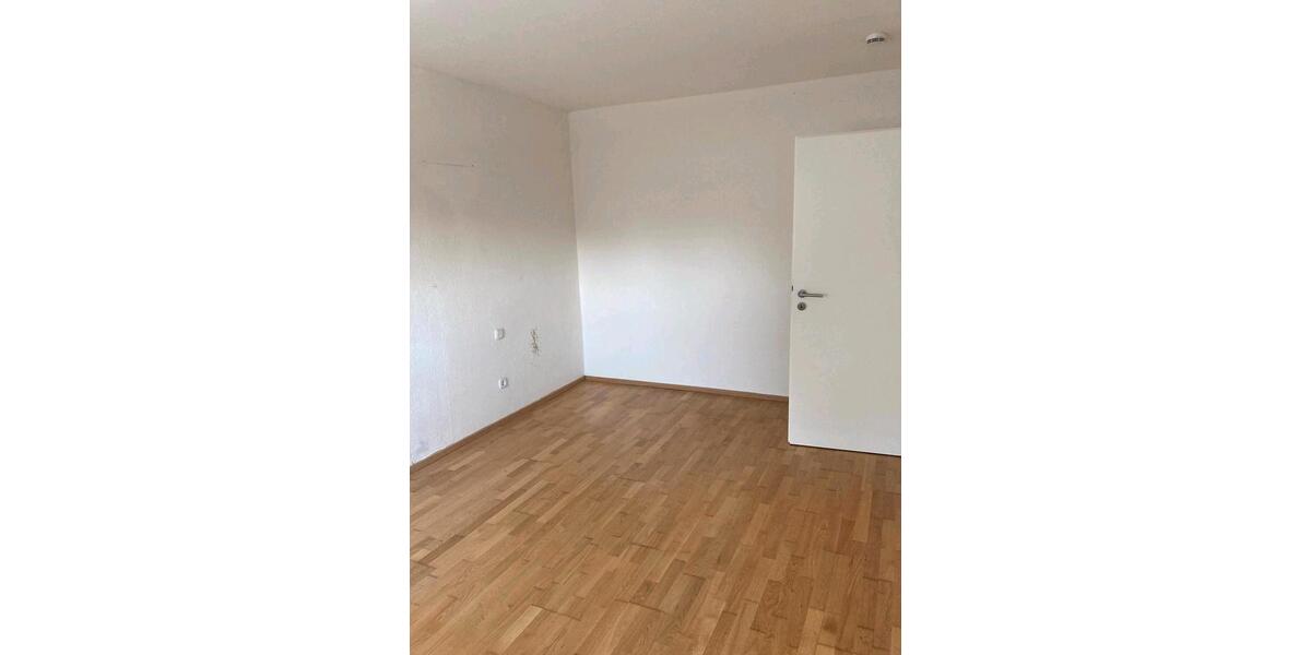 Hochparterre Kaarst - 3 Zimmer, 70 m&sup2;, 235.000&euro; | Angebot:27024008