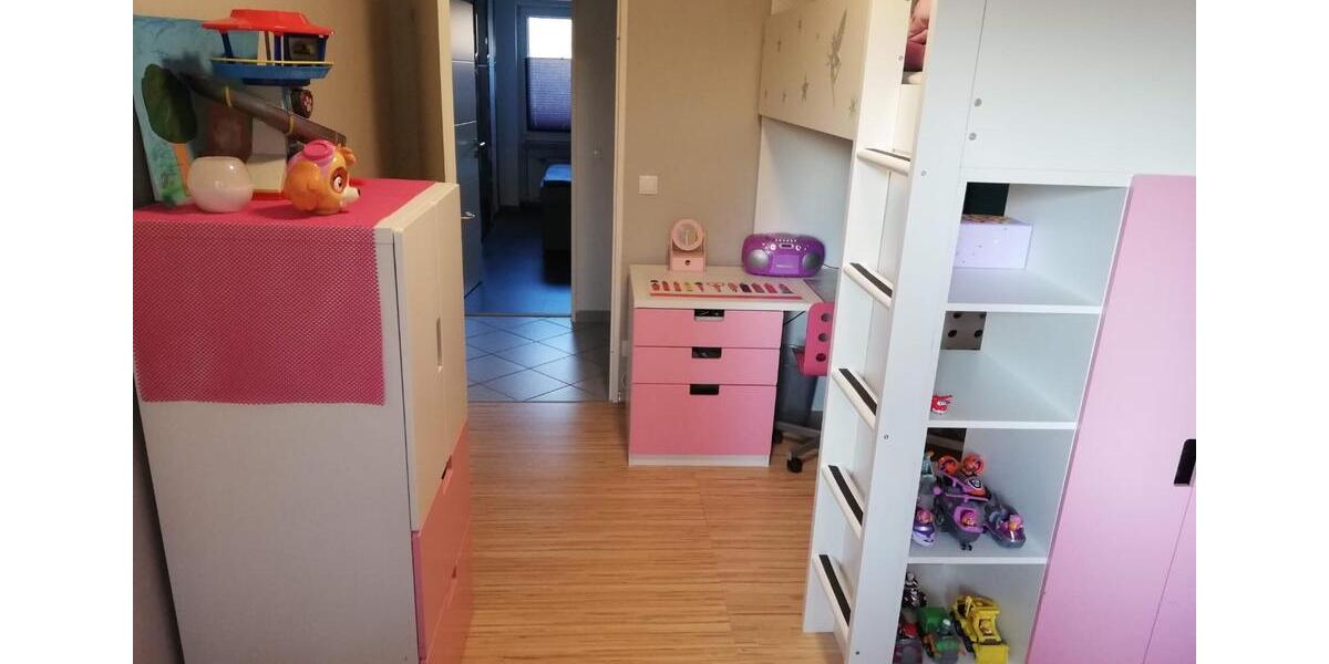 Etagenwohnung Dinslaken Hiesfeld - 4.5 Zimmer, 93 m&sup2;, 215.000&euro; | Angebot:26942650