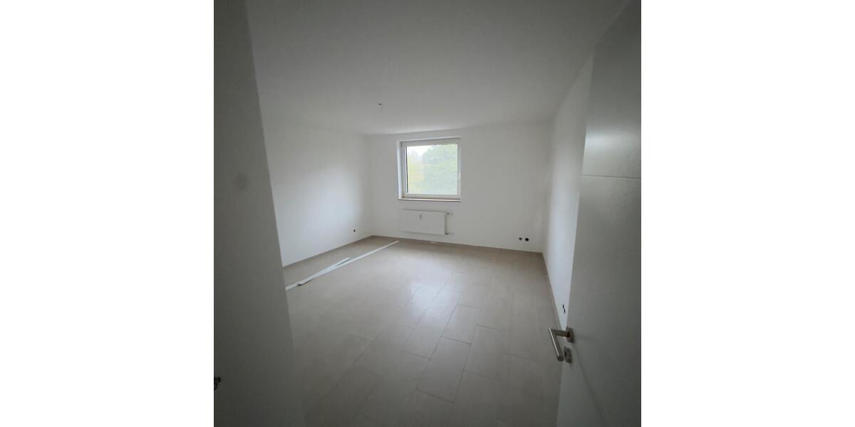 Etagenwohnung Duisburg Beeck - 4 Zimmer, 91 m&sup2;, 1.200&euro; | Angebot:26447924