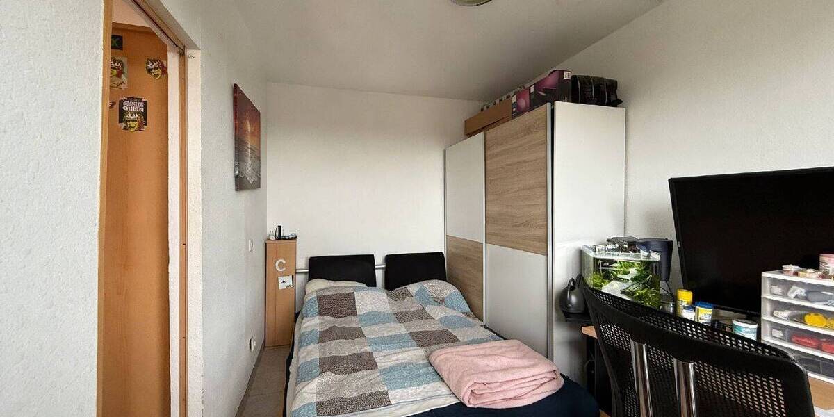 Etagenwohnung Krefeld Bockum - 2 Zimmer, 42 m&sup2;, 90.000&euro; | Angebot:26375872