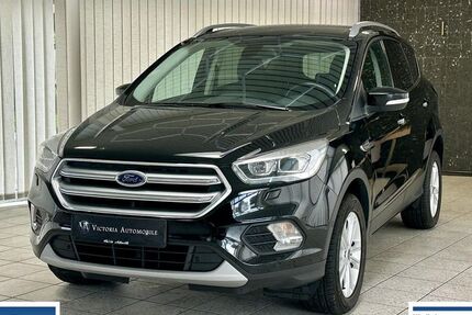 Ford Kuga 116.400 km 16.490 € Duisburg 47259