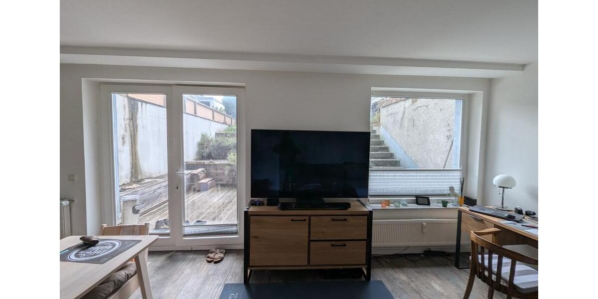 Von Privat- 2-Zimmer Souterrainwohnung 2 zimmer