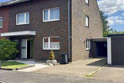 Haus zum Kaufen in Duisburg 369.000 € 190 m² 8 zimmer