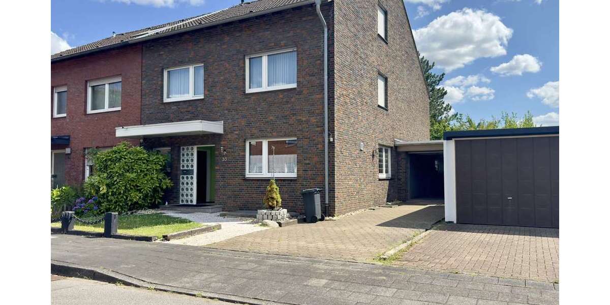 Haus zum Kaufen in Duisburg 369.000 € 190 m² 8 zimmer