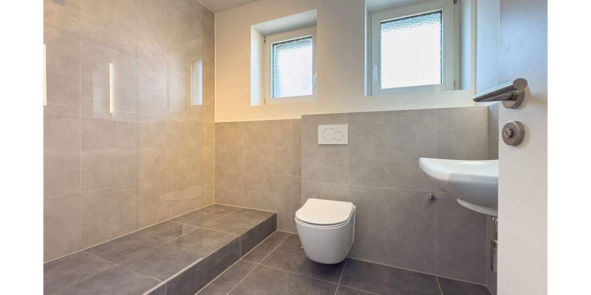 Etagenwohnung Neuss Barbaraviertel - 2 Zimmer, 159.900&euro; | Angebot:25228689