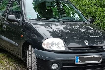 Renault Clio 142.791 km 1.400 € Duisburg 47259