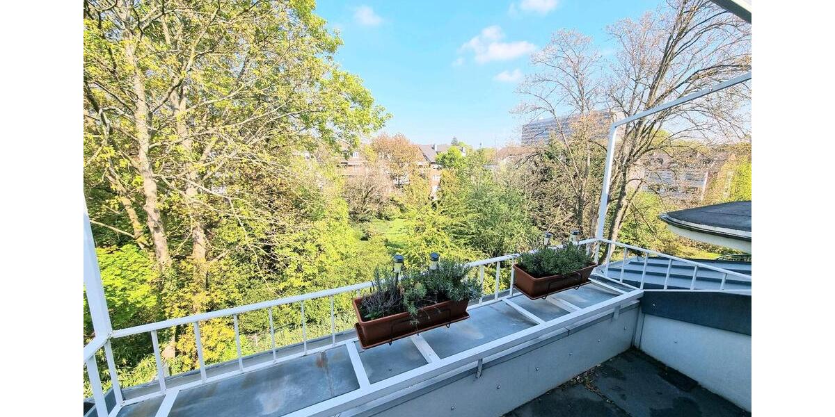 Dachgeschoßwohnung Düsseldorf Stadtbezirk 2 - 2 Zimmer, 66 m&sup2;, 999&euro; | Angebot:26148096