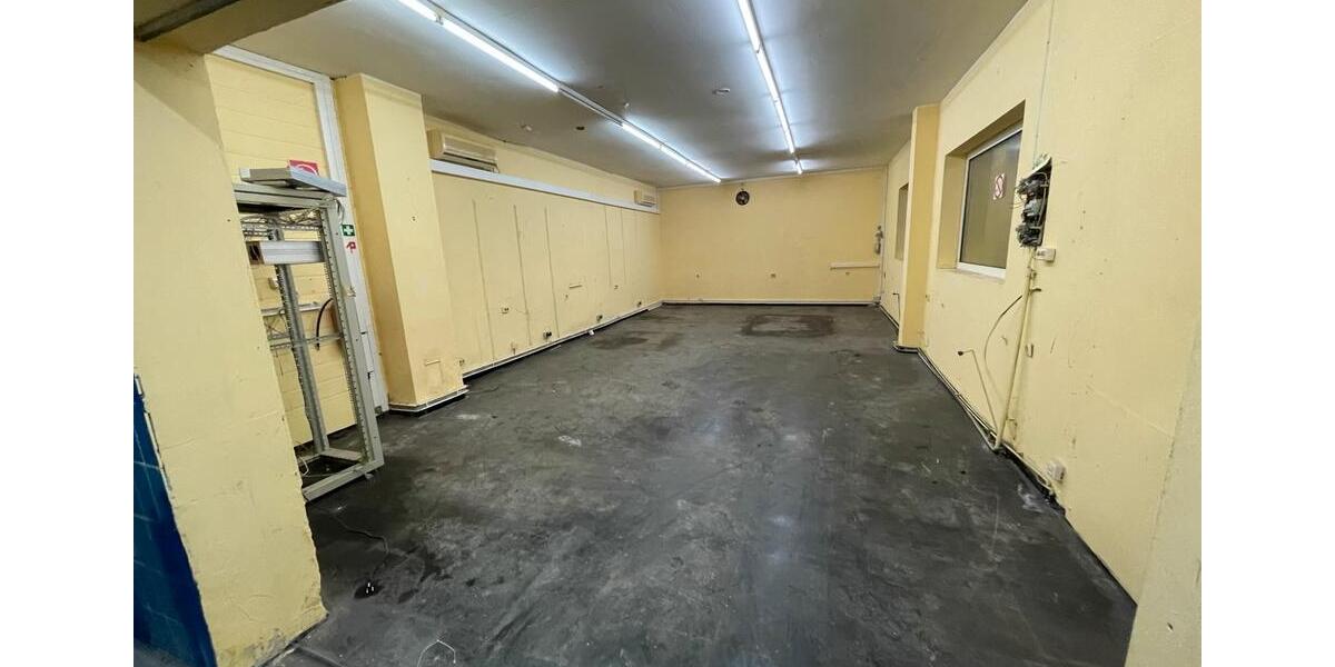 Geschäfts- Büro und Lagerfläche zu vermieten in Oberhausen zimmer