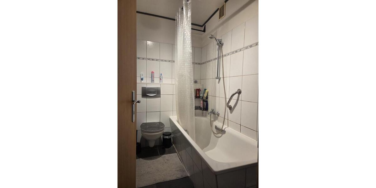 Etagenwohnung Duisburg Essenberg - 2 Zimmer, 61 m&sup2;, 79.000&euro; | Angebot:26827325