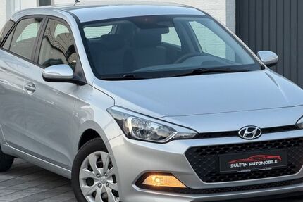 Hyundai i20 41.737 km 8.600 &euro; Moers 47447
