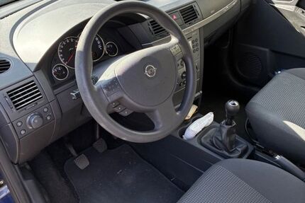Opel Meriva 253.000 km 1.700 &euro; Neuss 41470