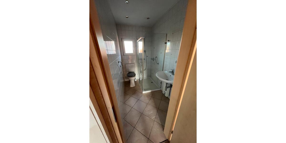 Reihenhaus Duisburg Hochheide - 3 Zimmer, 95 m&sup2;, 285.000&euro; | Angebot:25299495