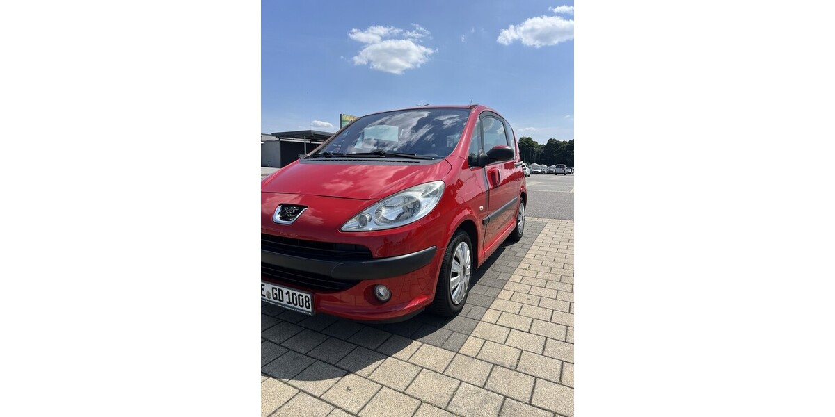 Peugeot 1007 119.000 km 1.649 &euro; Neuss 41460