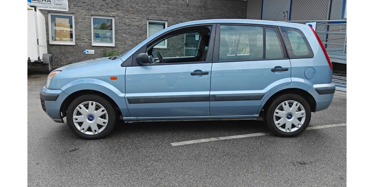 Ford Fiesta 174.523 km 1.490 &euro; Neuss 44162