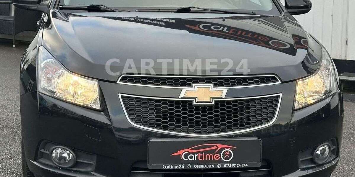 Chevrolet Cruze 152.551 km 3.399 &euro; Oberhausen 46145