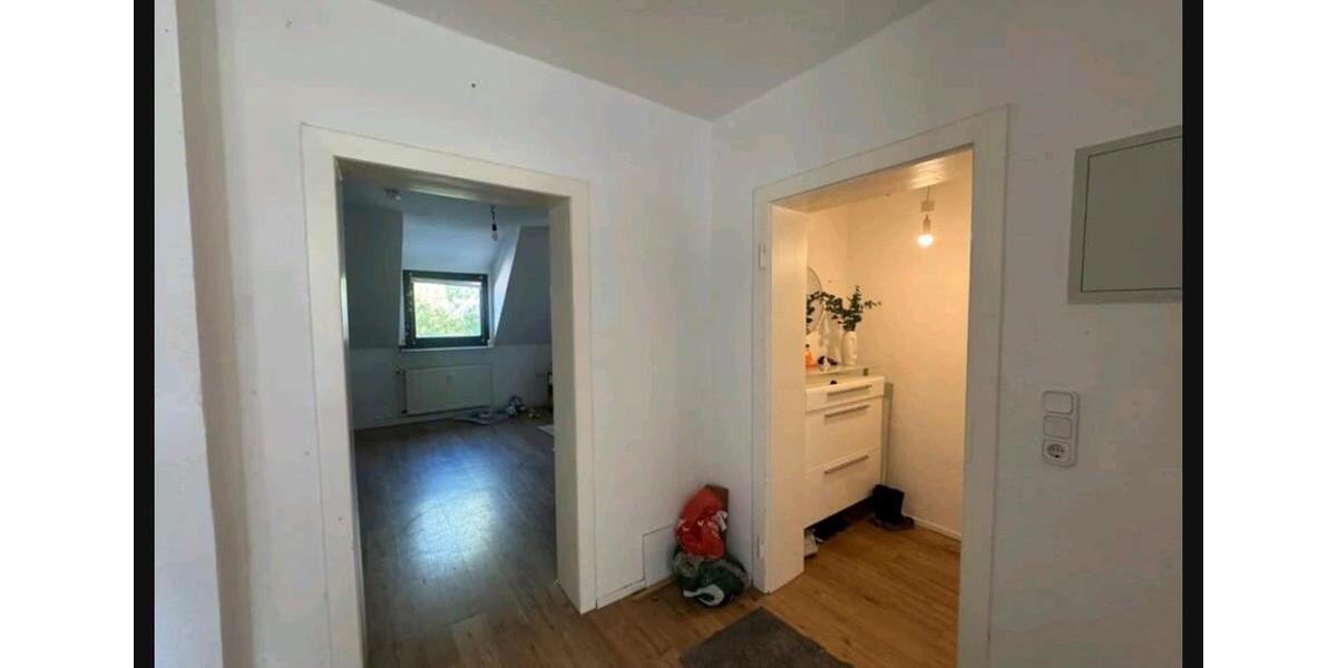 Einfamilienhaus Bochum Bochum-Südwest - 2 Zimmer, 50 m&sup2;, 300&euro; | Angebot:25230049