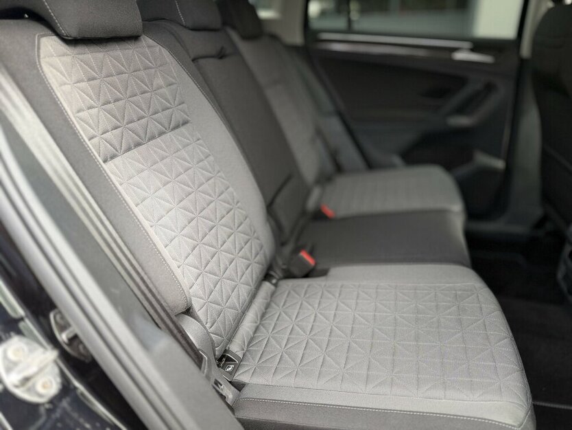 Tiguan R-Line - DAB - Kamera - AAC - Carplay