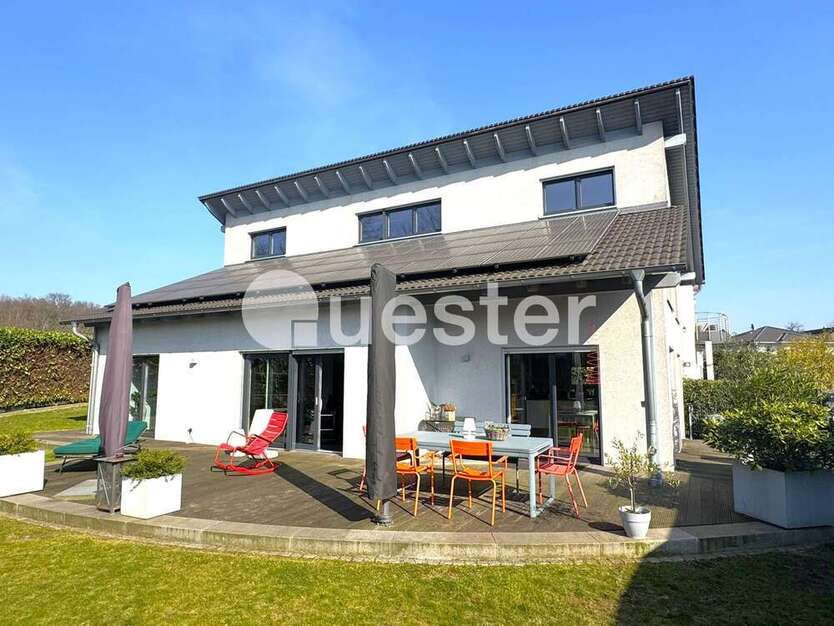 Haus zum Kaufen in Duisburg 820.000 € 155 m²