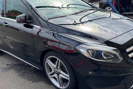 Mercedes B 200