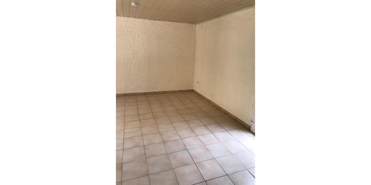 Erdgeschoßwohnung Duisburg Baerl - 2 Zimmer, 86 m&sup2;, 690&euro; | Angebot:26267439