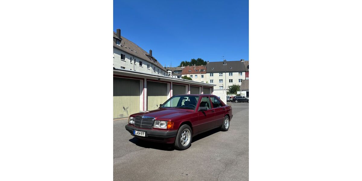 Mercedes-Benz 190 177.000 km 3.000 &euro; Essen 45359