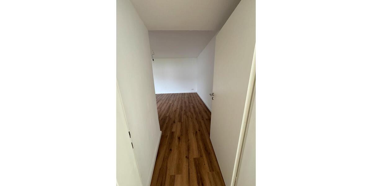 Bungalow Duisburg Essenberg - 3 Zimmer, 130 m&sup2;, 399.000&euro; | Angebot:26133233