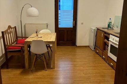 Möbliertes Apartment an SingleNichtraucher 42 qm ab 15.1. 26 zimmer