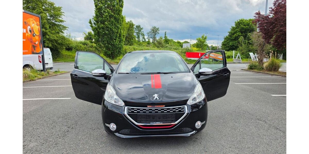 Peugeot 208 60.500 km 6.000 &euro; Düsseldorf 40472