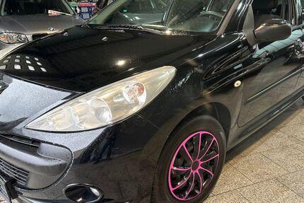 Peugeot 206 200.000 km 1.590 &euro; Duisburg 47059