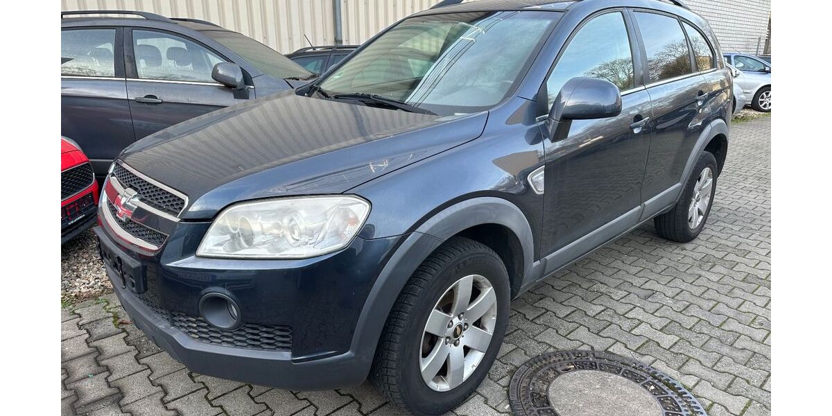 Chevrolet Captiva 120.800 km 4.490 &euro; Duisburg 47059