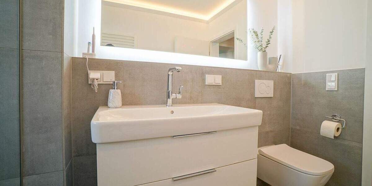 Etagenwohnung Mülheim an der Ruhr Saarn - 3 Zimmer, 94 m&sup2;, 1.300&euro; | Angebot:25399868