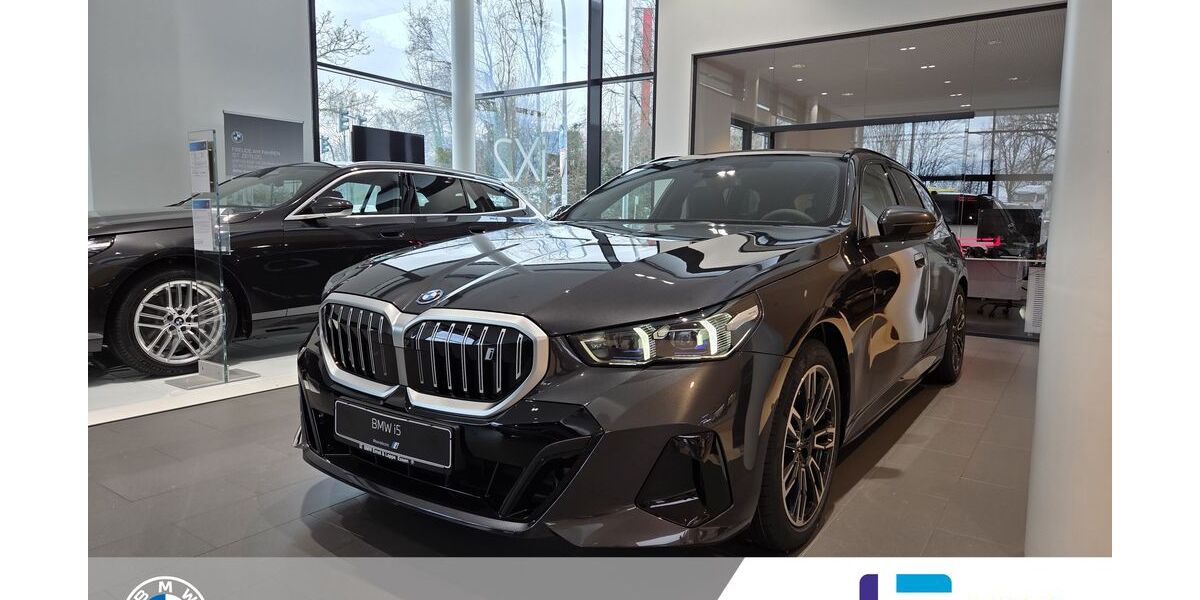 BMW i5 4.990 km 66.290 &euro; Essen 45134