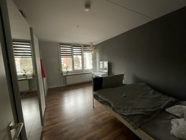 Etagenwohnung Oberhausen Alstaden - 2 Zimmer, 60 m&sup2;, 298&euro; | Angebot:25884386