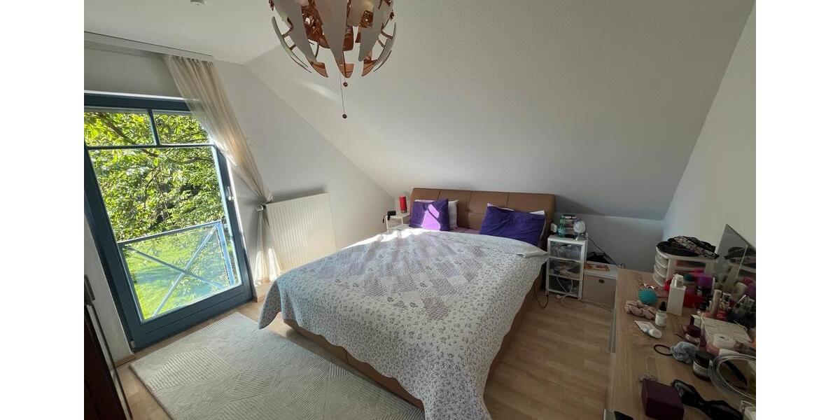 Einfamilienhaus Moers Rheinkamp - 4 Zimmer, 151 m&sup2;, 453.000&euro; | Angebot:27121130