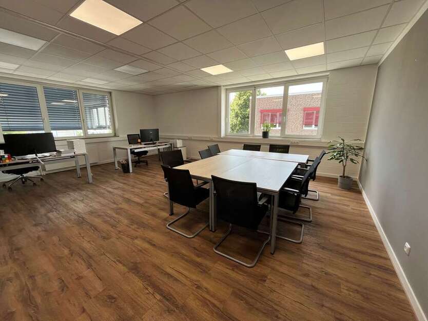 Büro in Viersen 1.100 € 135 m²