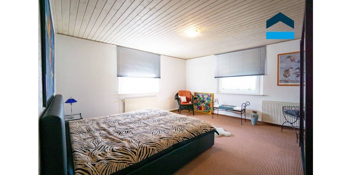 Mehrfamilienhaus, Wohnhaus Kamp-Lintfort Hoerstgen - 8 Zimmer, 360 m&sup2;, 790.000&euro; | Angebot:23972072