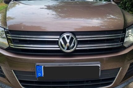 VW Tiguan 152.587 km 13.999 € Kempen 47906