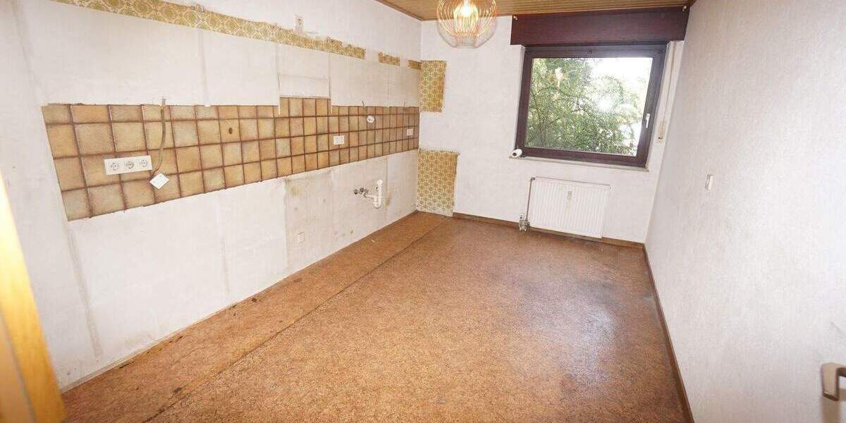 Etagenwohnung Neukirchen-Vluyn Neukirchen - 5 Zimmer, 89 m&sup2;, 195.000&euro; | Angebot:25191027