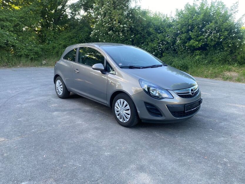 Opel Corsa 134.000 km 3.499 € Kamp-Lintfort 47475
