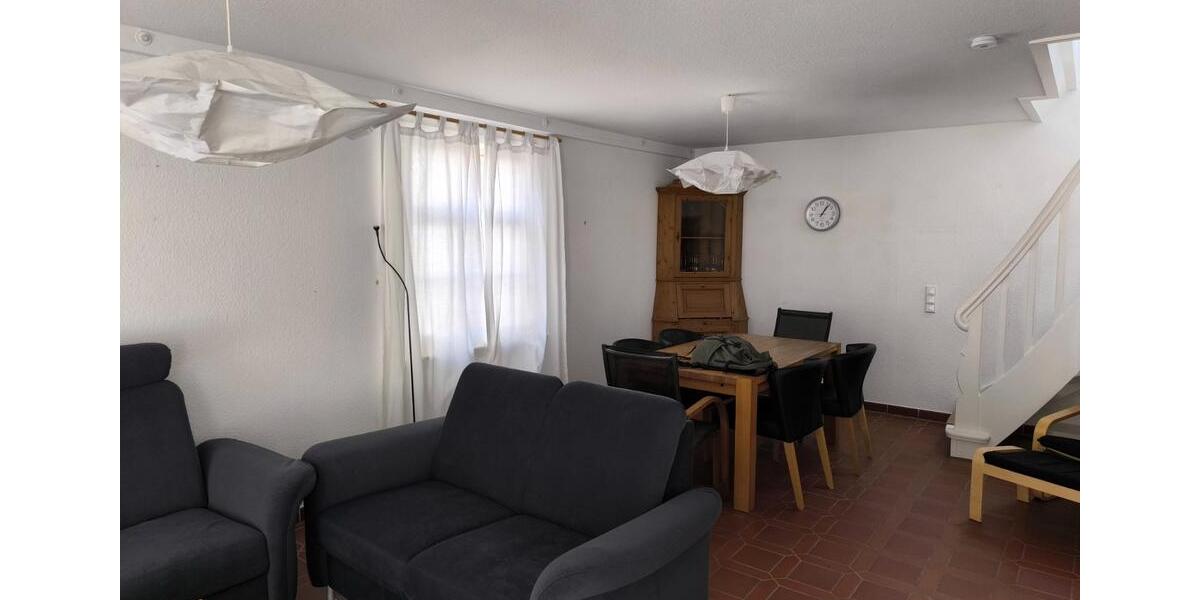 Einfamilienhaus Duisburg Hamborn - 4 Zimmer, 900&euro; | Angebot:23410101