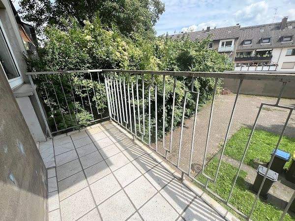 Tolle 3-Zimmer-Wohnung mit großem Wohnzimmer und Balkon! 3 zimmer