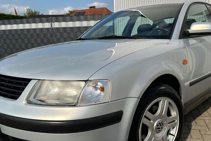 VW Passat 89.000 km 4.490 € Viersen 41748