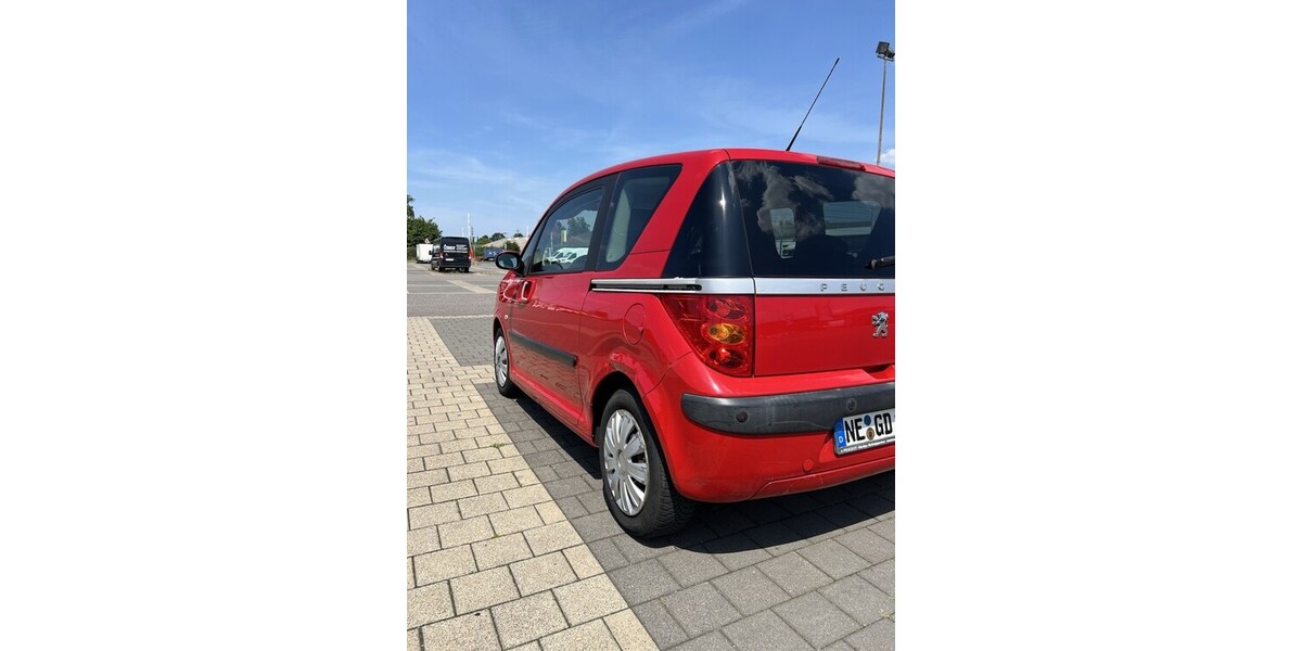 Peugeot 1007 119.000 km 1.649 &euro; Neuss 41460